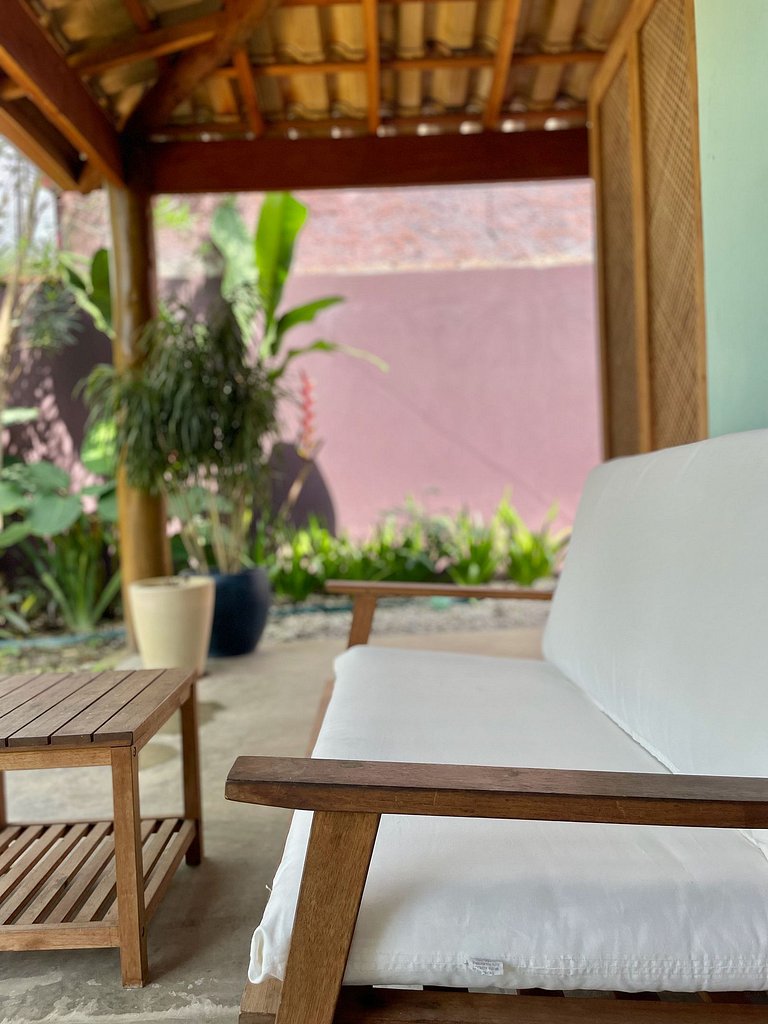Linda Casa Ressaca 3 quartos c/ piscina