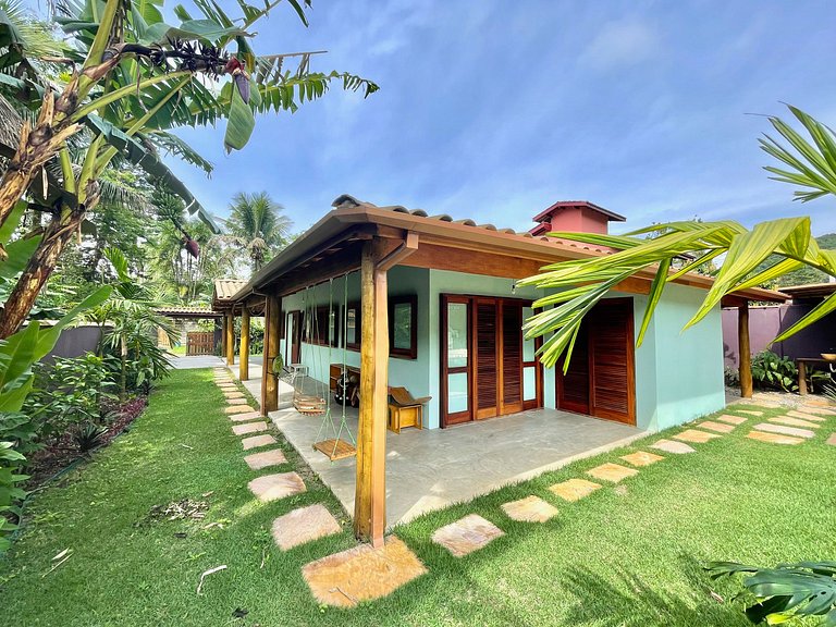 Linda Casa Ressaca 3 quartos c/ piscina