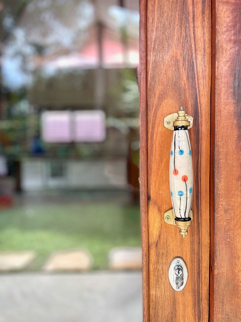 Linda Casa Ressaca 3 quartos c/ piscina