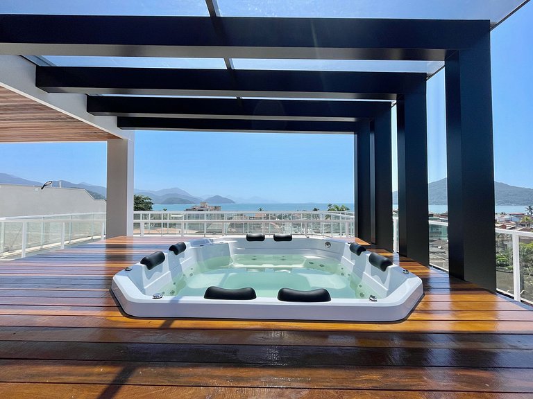 Luxo: cobertura exclusiva c/ SPA e vista incrível