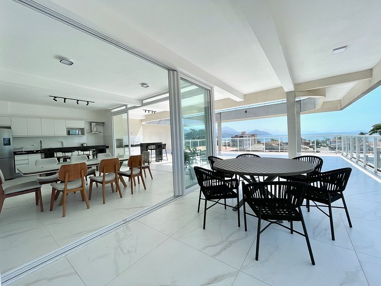 Luxo: cobertura exclusiva c/ SPA e vista incrível