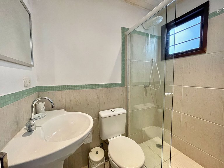 Casa 5 suítes 20m da praia c/ AC