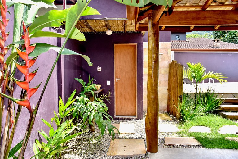 Linda Casa Ressaca 3 quartos c/ piscina