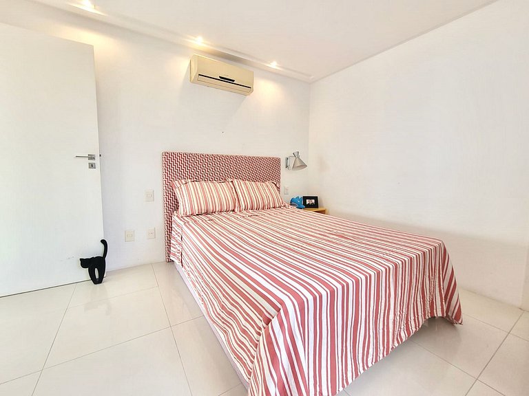 D04 Duplex moderno 4 suítes c/ AC e vista incrível
