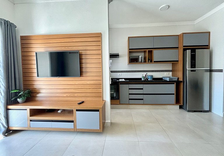 301_ Lindo apartamento 2 quartos c/ AC 200m praia