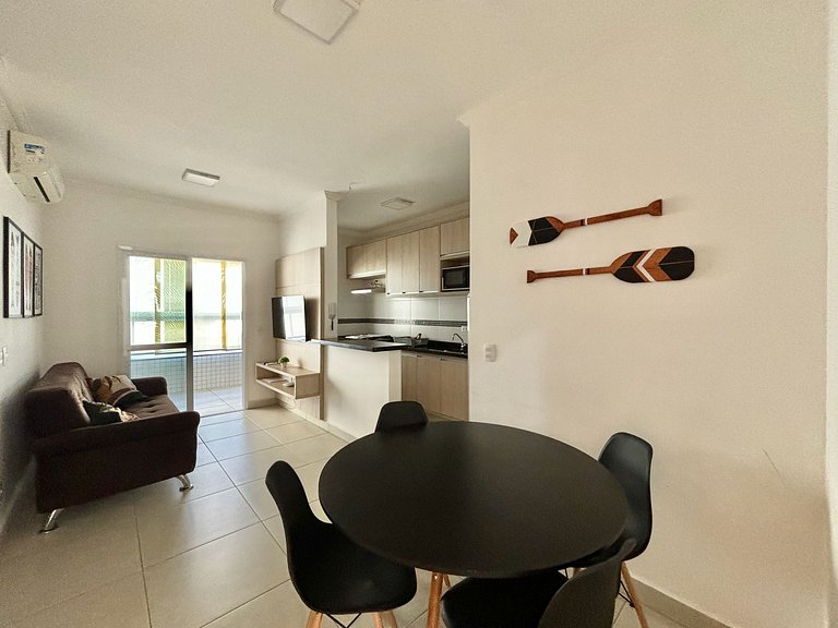 504_Apartamento 2 quartos 200m da praia c/ AC