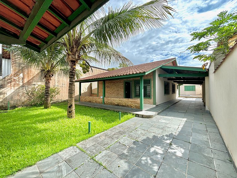 Pereque_Casa c/ piscina 200m da praia 4 quartos