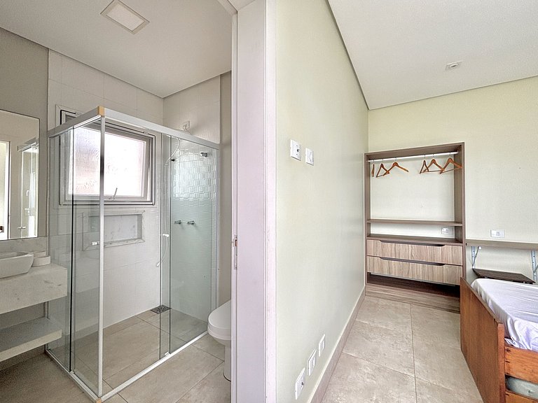 Luxo_villa exclusiva, 4 Suítes com Vista e Piscina