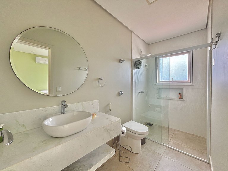 Luxo_villa exclusiva, 4 Suítes com Vista e Piscina
