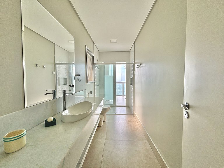 Luxo_villa exclusiva, 4 Suítes com Vista e Piscina