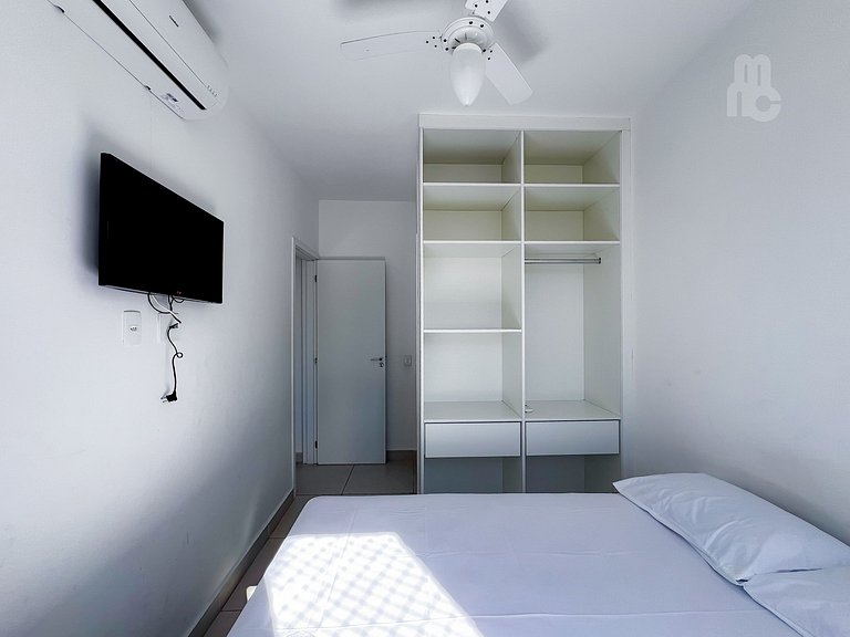 305_Apartamento 2 quartos 200m da praia c/ AC