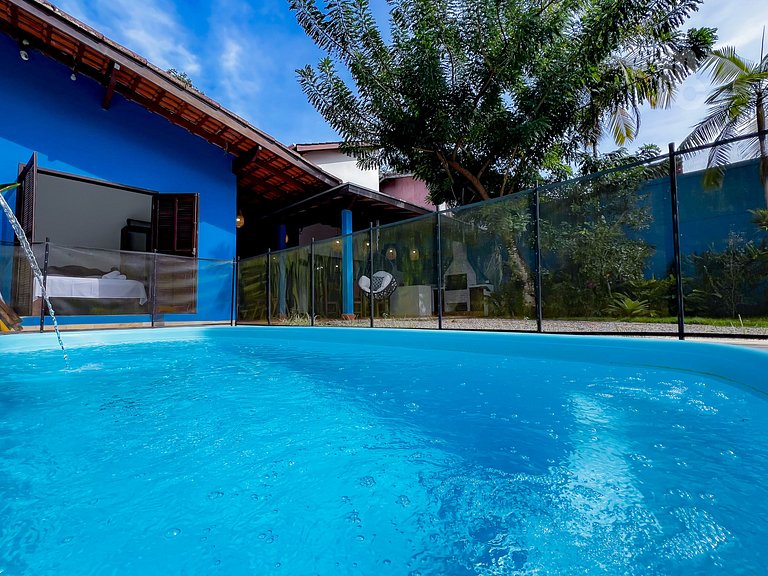 Refúgio em Itamambuca c/ piscina, 4 dorms e AC