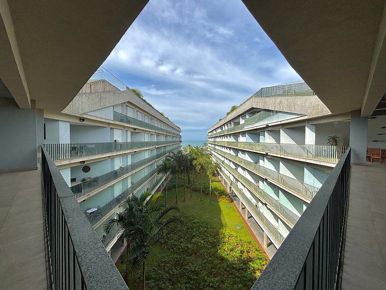 Resort DNA_ Amplo apto 2 suítes c/ AC e vista mar