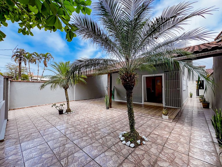 101_Casa charmosa 300m da praia 2 quartos