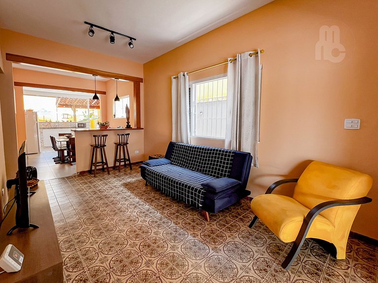 101_Casa charmosa 300m da praia 2 quartos