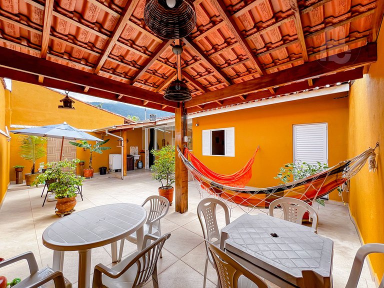 101_Casa charmosa 300m da praia 2 quartos