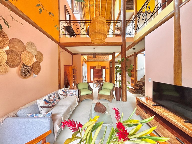 Lua_Linda casa c/ piscina 150m da Praia Pereque