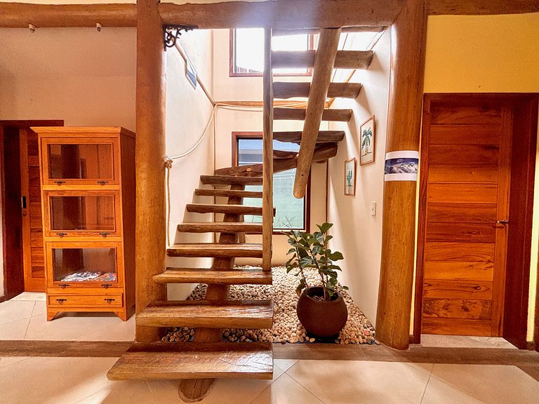 Lua_Linda casa c/ piscina 150m da Praia Pereque