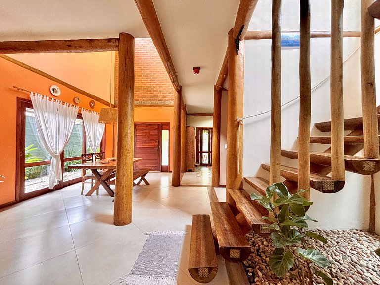 Lua_Linda casa c/ piscina 150m da Praia Pereque